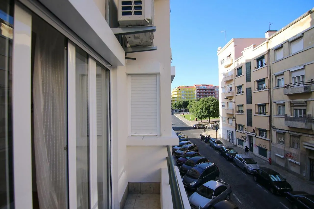 Amazing Apartment Fully Renovated In Center Lisbona Portogallo
